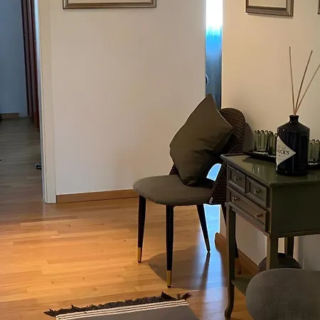 Fuer 3 Personen 90 M² Apartmán