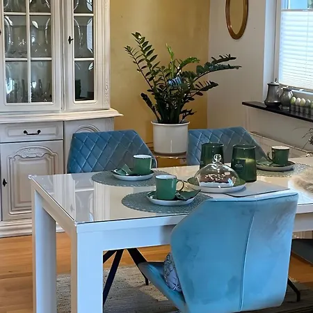 Fuer 3 Personen 90 M² Apartmán *
